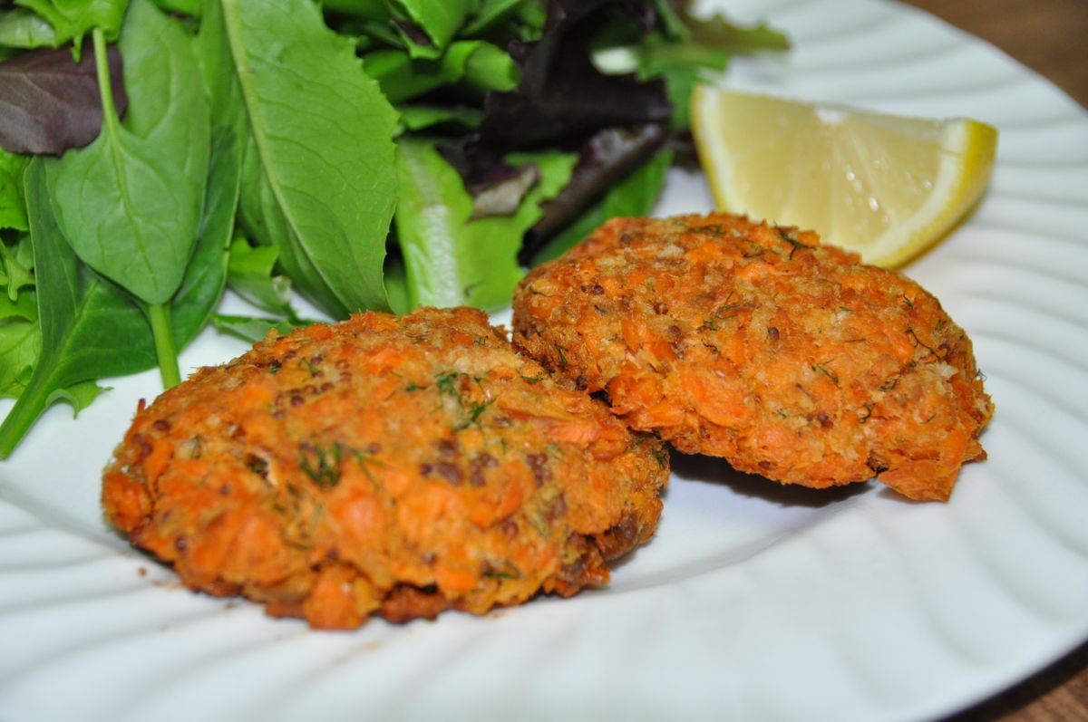 Sockeye Salmon Cakes | Tangled Up In Food